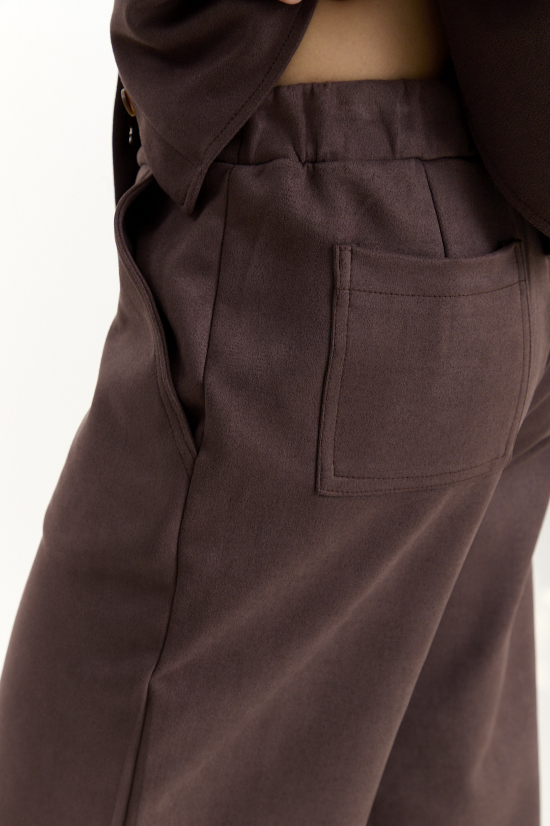 People In Trousers, La Firma Española Que Te Hará Replantearte Tu Fondo